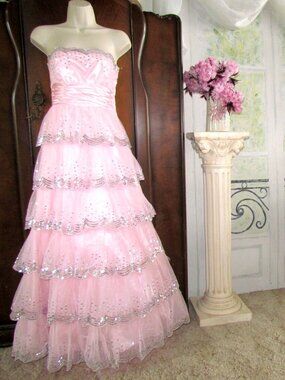 PINK BALL GOWN, Size 3-4, RUFFLED SKIRT SILVER SEQUINS, PROM, SPECIAL OCCASION